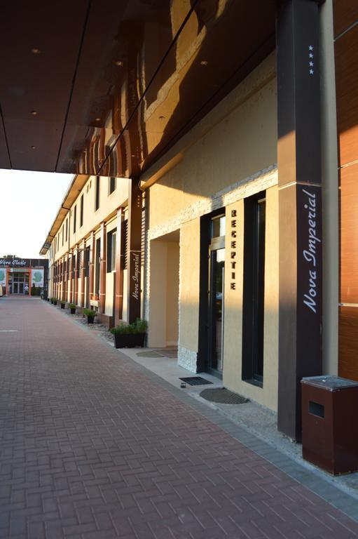 Hotel Nova Buzău Exterior photo